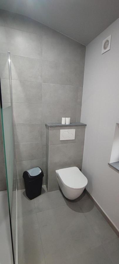 L'Escale Tout Confort Proximite Aeroport Et Grand Axes Charleroi Luaran gambar